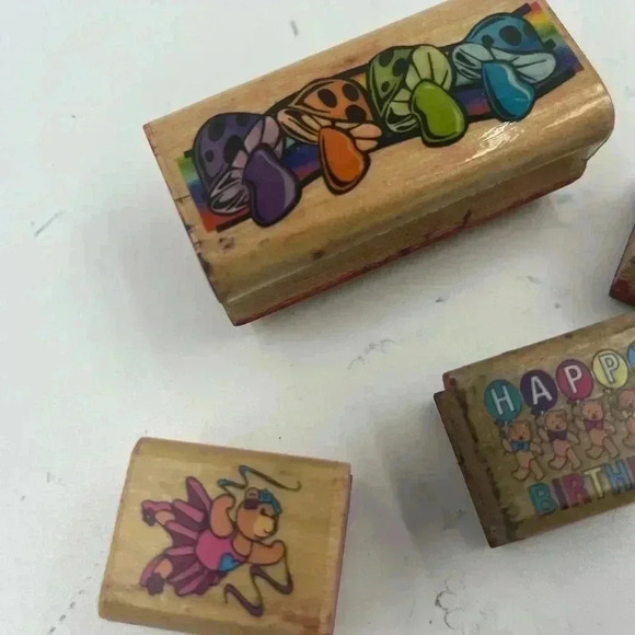 Small Wooden Rubber Stamps - Picture 4 of 13